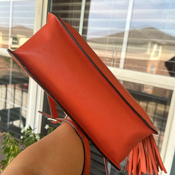 Gucci Bamboo Daily Limited Edition Shoulder Bag - Picture 16 of 16